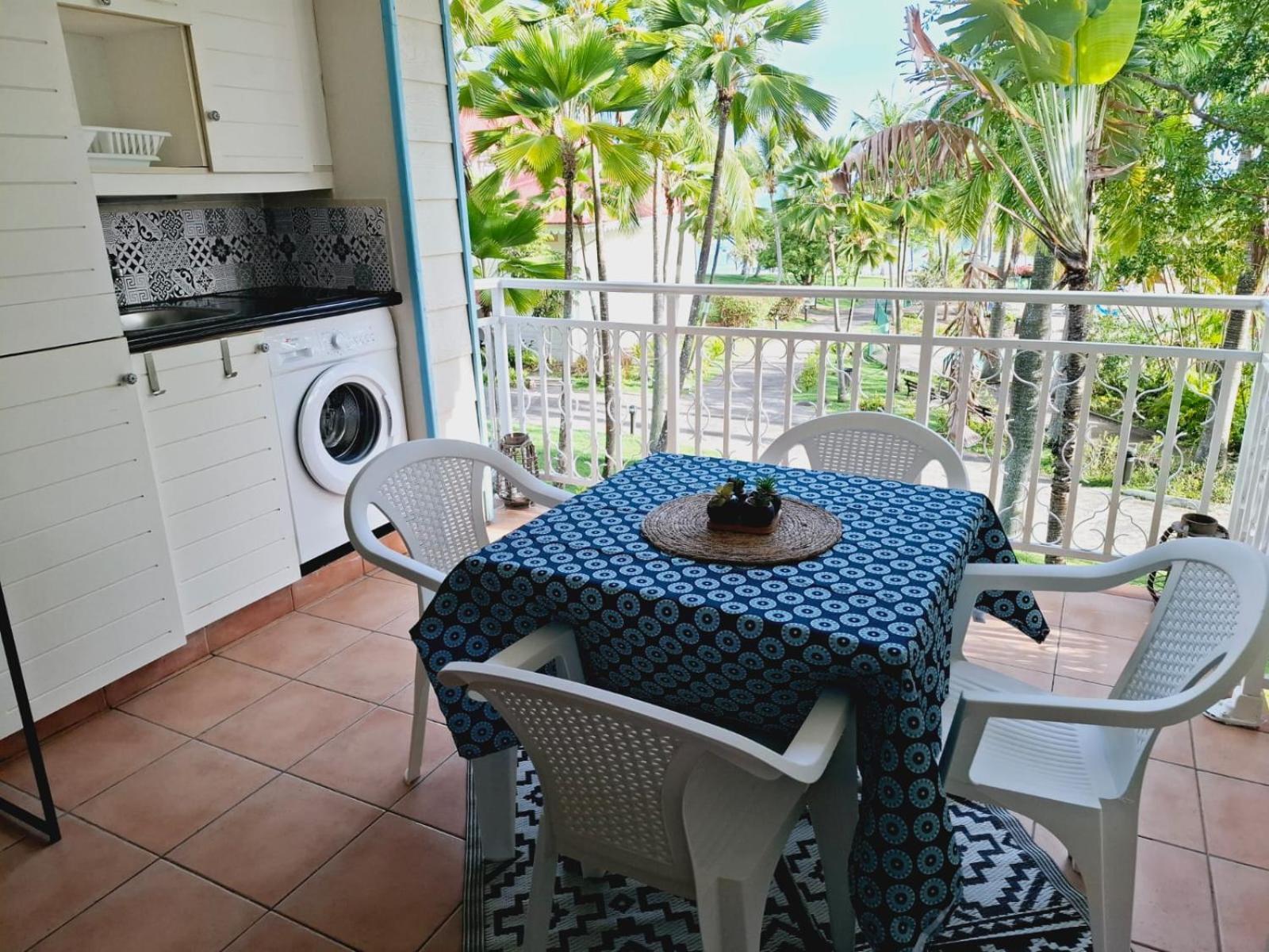 Suite 4 Pers Dans Village Vacances Sainte-Anne  Exteriör bild